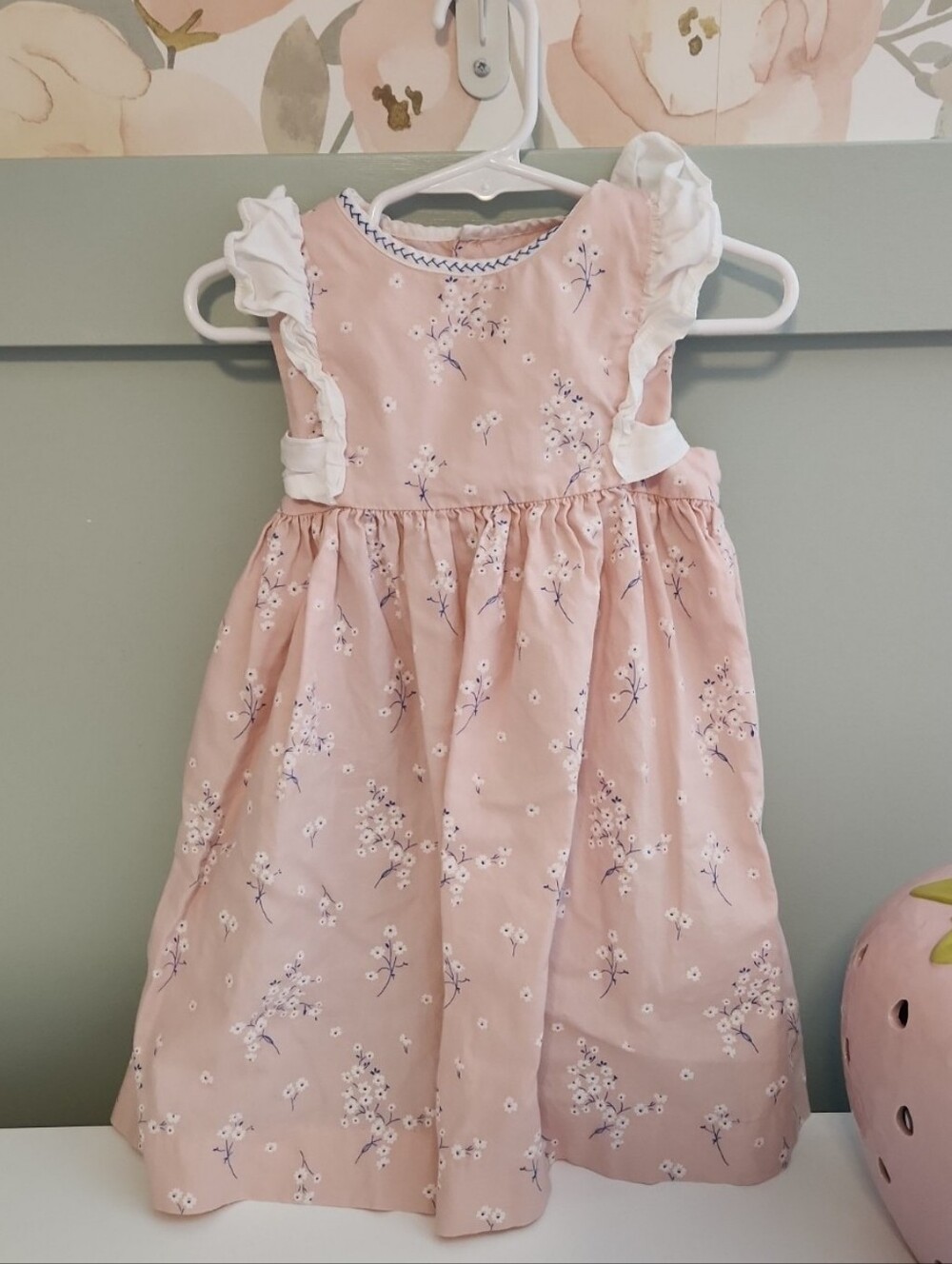 Sophie & Lucas 3t Pink Floral Ruffle-Shoulder Kids Dress Smocked Brand